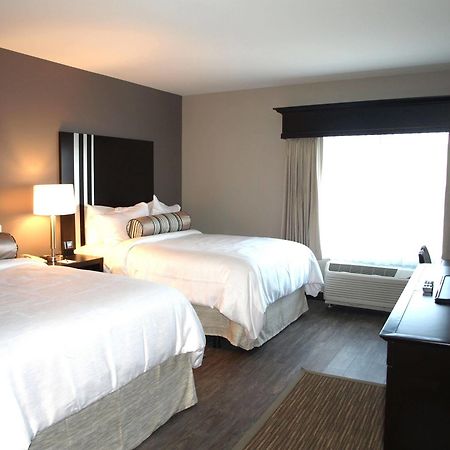 Hotel At Batavia Downs Exteriér fotografie